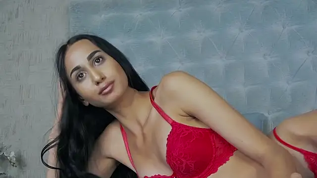 LexxyBloom élő XXX-chatje