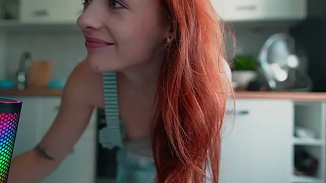 MiaRouge Live XXX-Chat