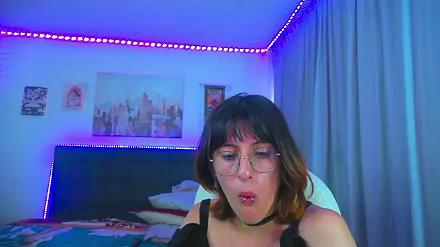 XXX chat uživo modela goth_minerva