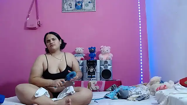 brunnette_hot Adlı Modelin Canlı XXX Sohbeti