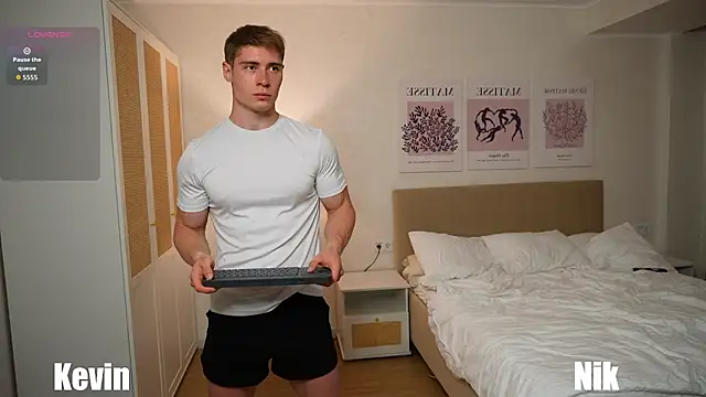 Онлайн чат XXX Nik_Sharp