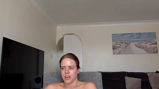 ElizabethArden42-'s Live XXX Chat
