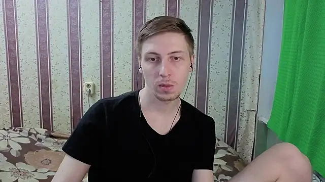 Chat +18 de Darien_Brown ao vivo