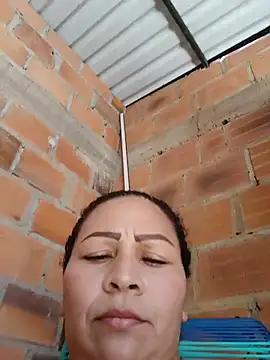 Dirty_Foxx5's Live XXX Chat