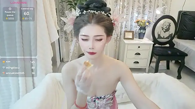 NANA-EET Live XXX-chat