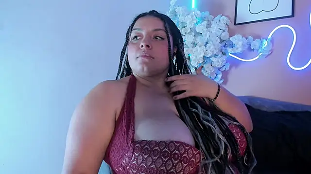 Chat XXX en directo de karo_linee1