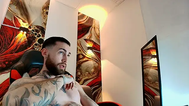 Luke_davis01 Adlı Modelin Canlı XXX Sohbeti