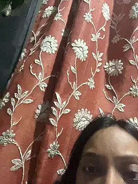 Chat +18 de livia_dolls ao vivo
