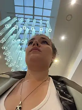 Czat XXX na żywo – Holy_Tereza