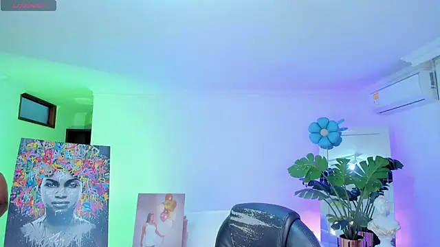 JANYLOVE__ – Naživo XXX chat