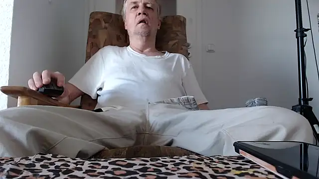 Logen20 Live XXX Chat