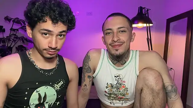 Noah_and_Steven Chat XXX live
