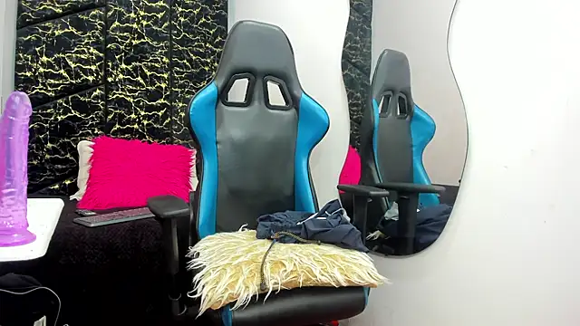 Chat +18 de TaylerCruz ao vivo