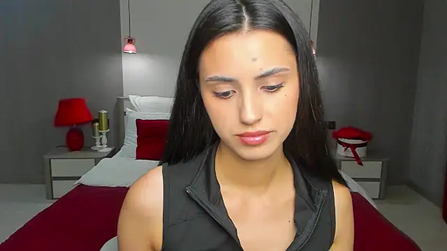 Jasmine_Stewart Chat XXX in diretta