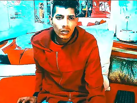 Chat +18 de IndianSavageMale ao vivo