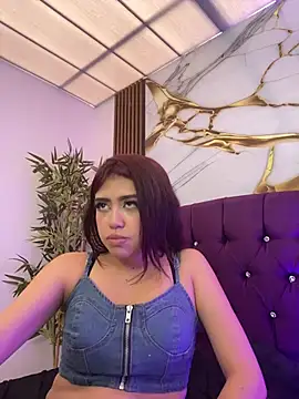 Czat XXX na żywo – kira_ec