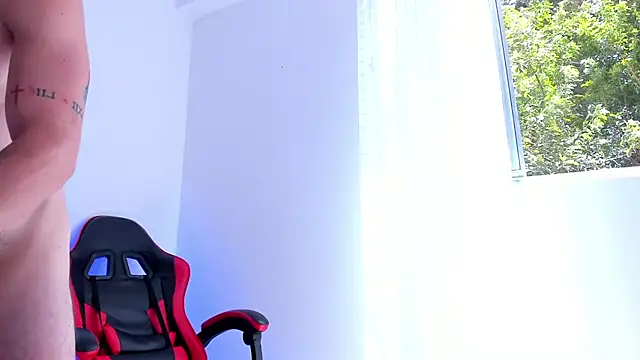 Pokazy przed kamerką – juan_savagex