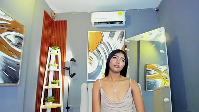 Yintaishn Live XXX chat