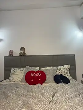 CurlyLaran Live XXX chat