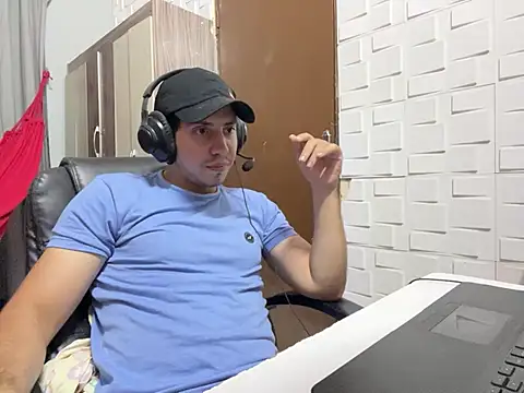 Fer_Ti Live XXX-Chat