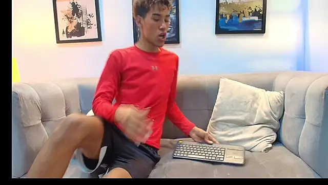 RED_BOYS_XXX 现场XXX聊天