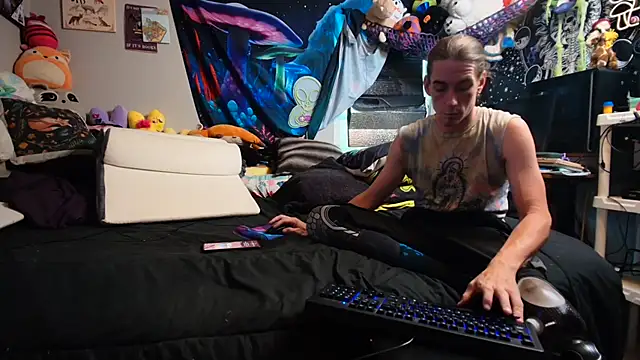 Онлайн чат XXX CyberStallion