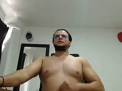 cloudsxxx Chat XXX in diretta