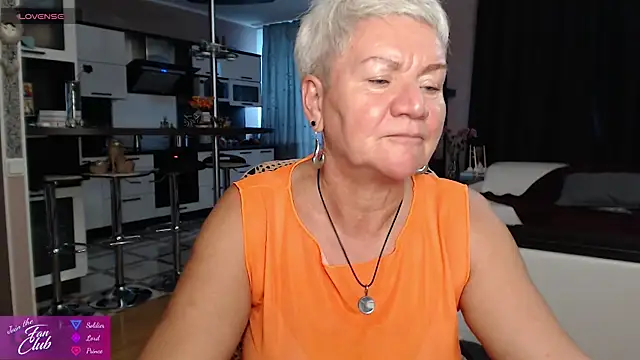 XXX chat uživo modela roxana_brooks