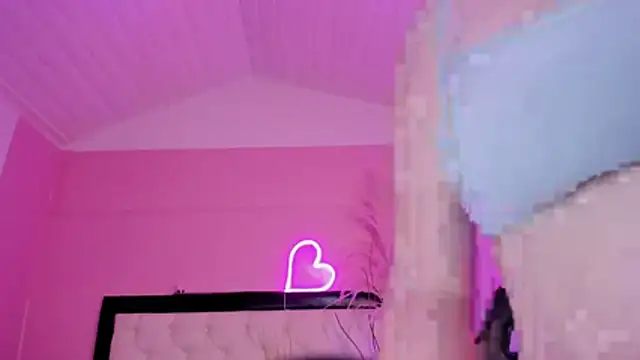Chat XXX en directo de Julieth_Caandy