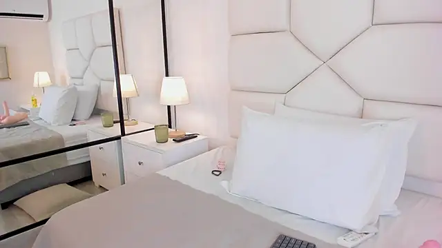 PenelopeOwen Live XXX-Chat