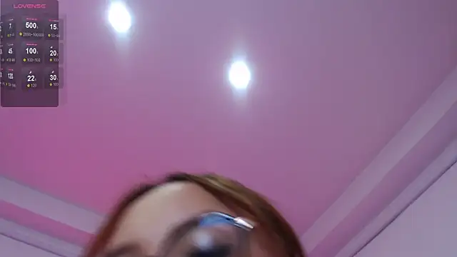 koraline_333's Live XXX Chat