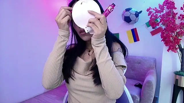 Chat XXX en directo de Rainy_doll