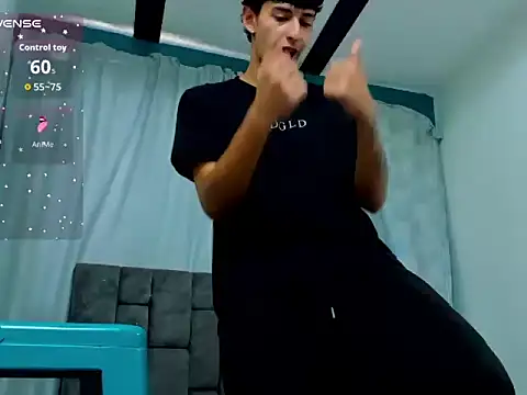 LyanLazarBBC's Live XXX Chat