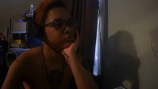 nickytheehawtie's Live XXX Chat