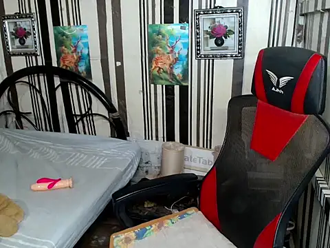 UnCut_Cock_Ts Live XXX-Chat