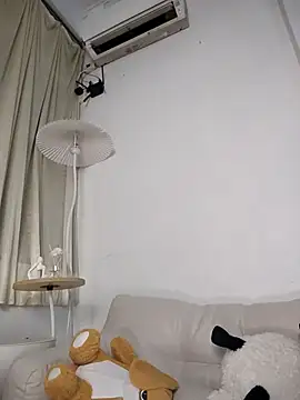-Bongg- Live XXX-Chat