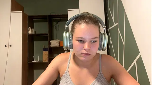 HellyRay Chat XXX live