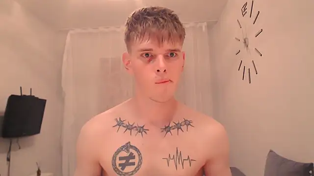 Fredd_Xanders Live XXX-Chat