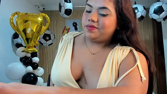 samy_19_ Live XXX-chat