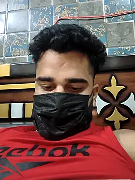 Онлайн чат XXX TNTBOSS01