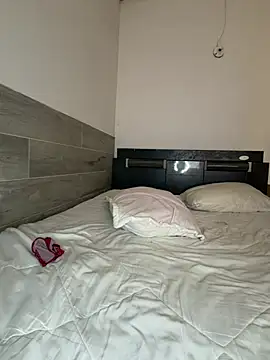yuliethsanchez Webcam-Show