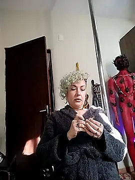 MariLouM 라이브 XXX 채팅