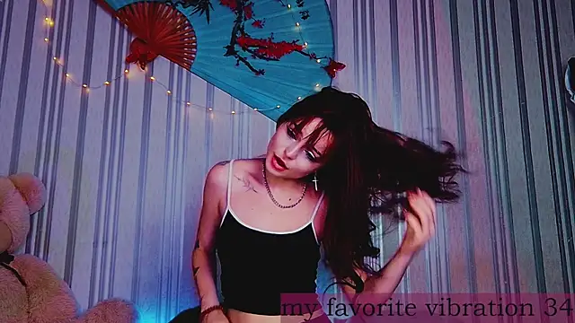 ArianaLight's Live XXX Chat