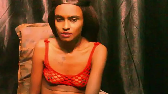 SassyXindianのライブXXXチャット
