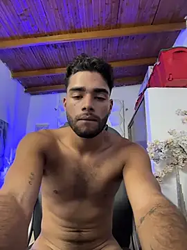 Chat +18 de AlejandroGreco ao vivo