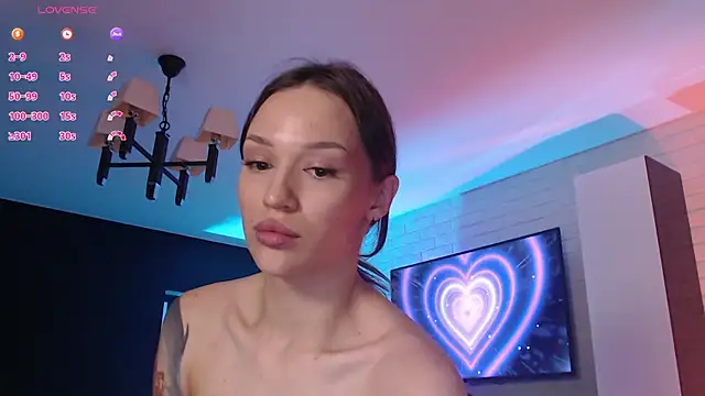 Jade_Amore Adlı Modelin Canlı XXX Sohbeti