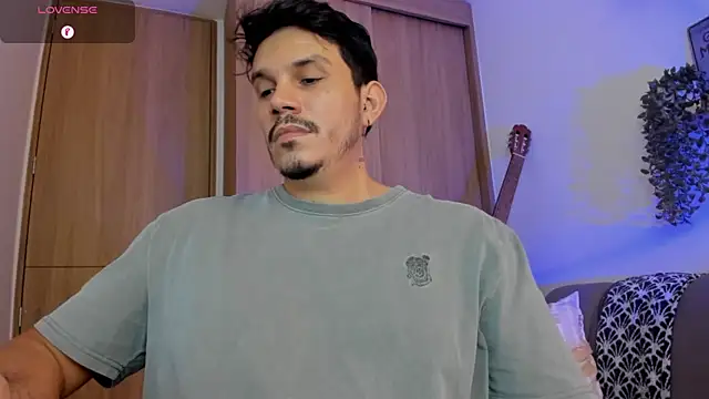 alejandro_stark 라이브 XXX 채팅