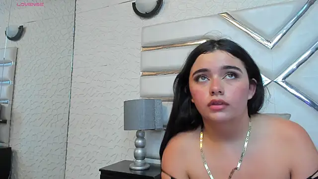Chat XXX en directo de TaniaaMiller