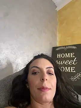 Alessy1 Live XXX-Chat