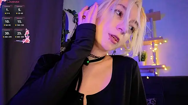 TristaRoht XXX чат на живо